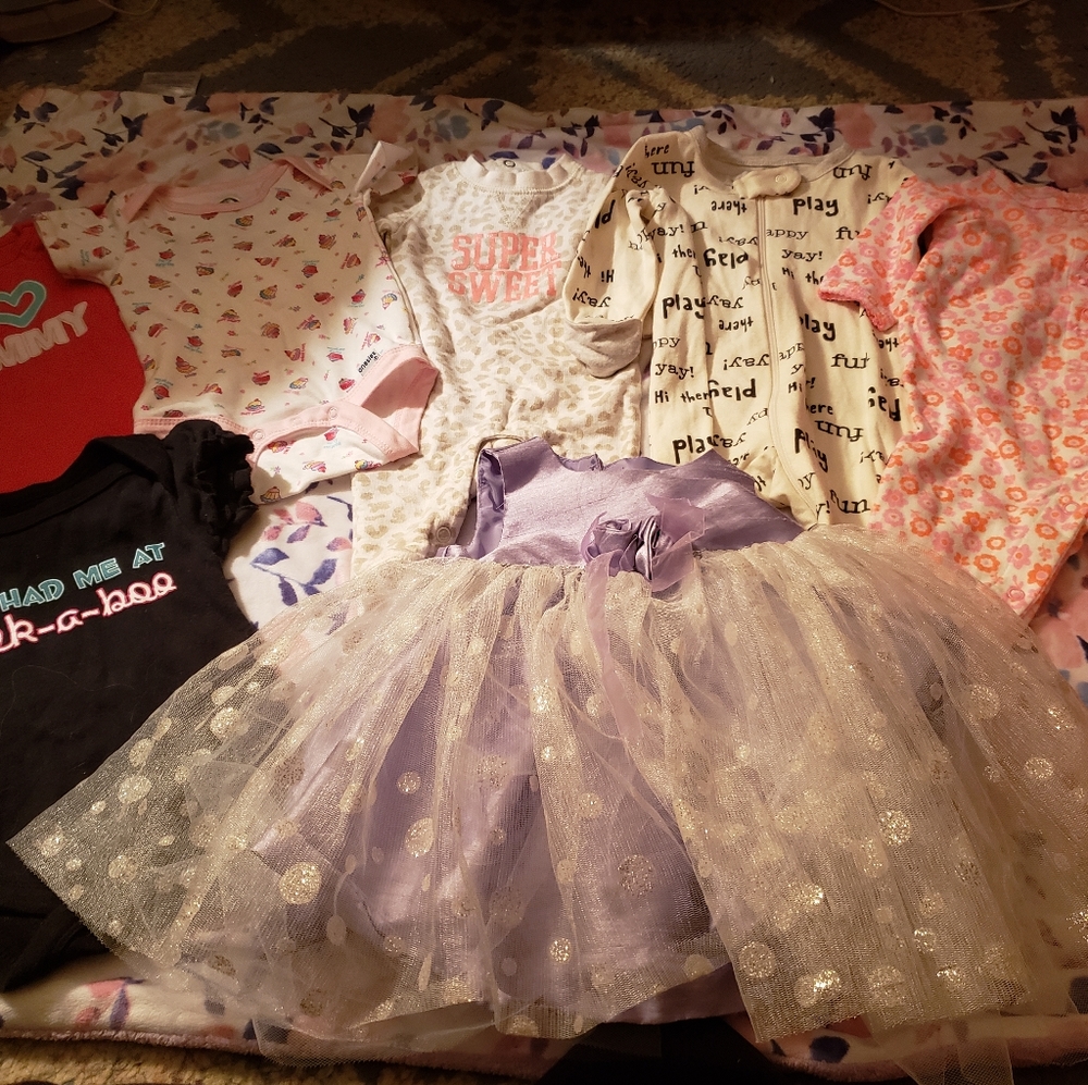 Newborn- 0-3 month girl clothes